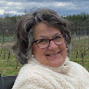 Meet your Posher, Carolyn